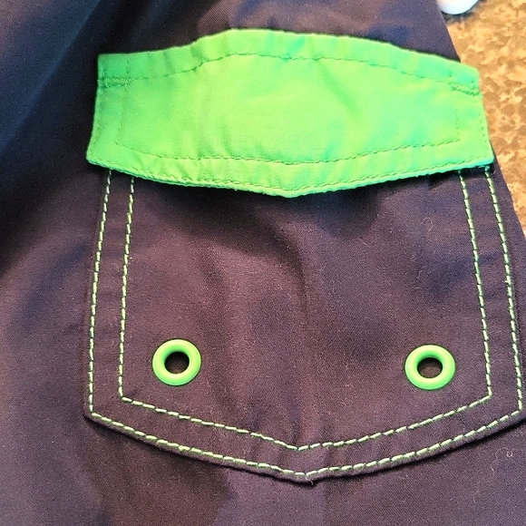 Navy mesh lined swim trunks - Picture 5 of 5